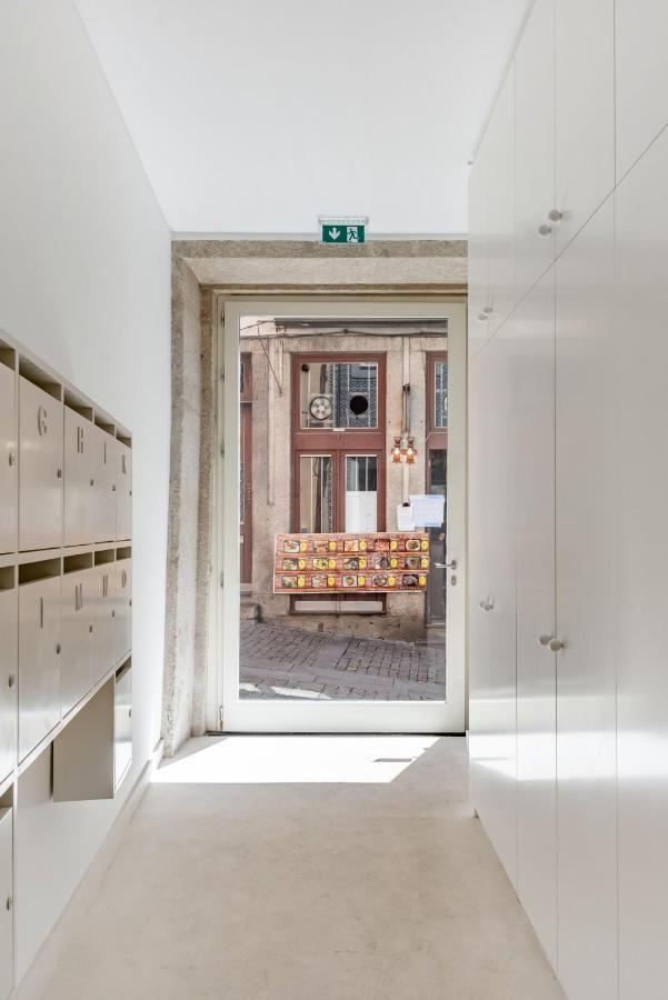 Decompress At A Tranquil, Minimal Urban Oasis With An Edge Apartment Porto Exterior photo