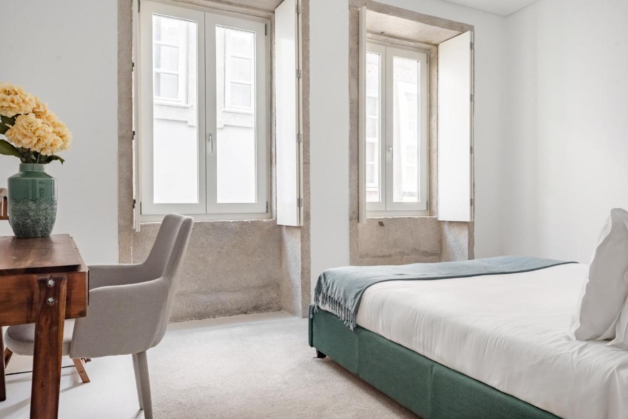 Decompress At A Tranquil, Minimal Urban Oasis With An Edge Apartment Porto Exterior photo